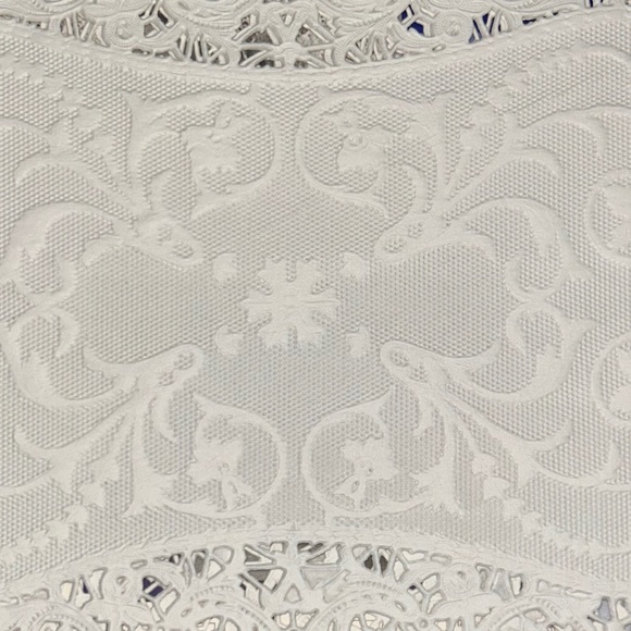 French Lace Placemats - Picture 7 of 7